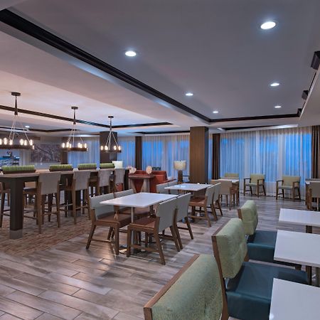 Holiday Inn Express & Suites Austin Nw - Four Points By Ihg Exteriör bild
