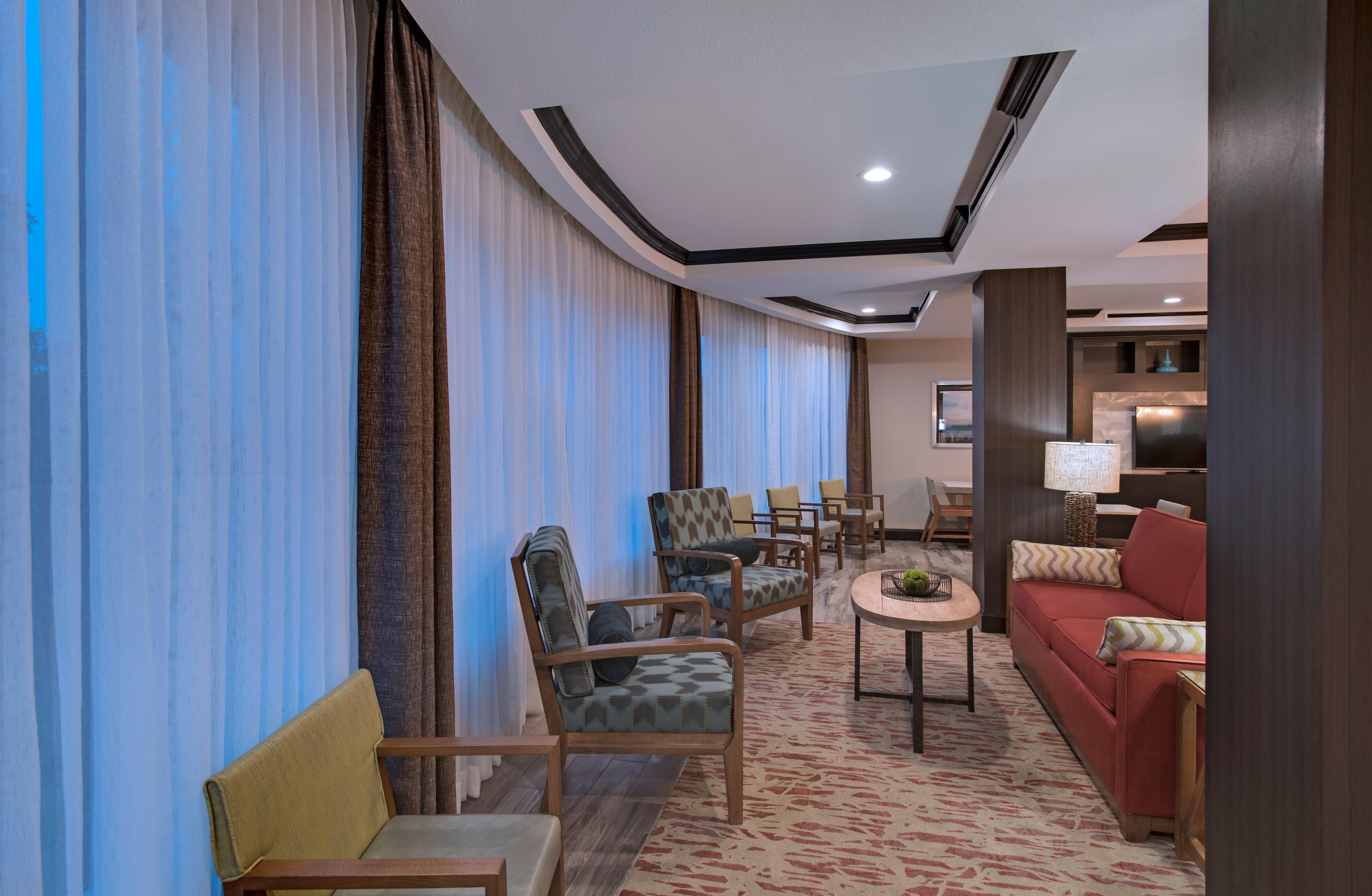 Holiday Inn Express & Suites Austin Nw - Four Points By Ihg Exteriör bild